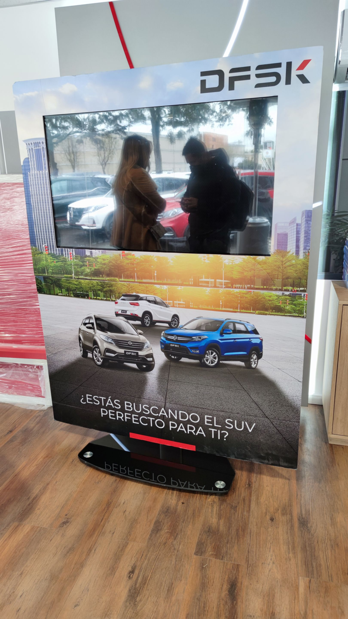 pantalla informativa en arriendo 